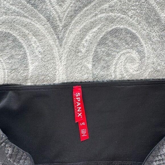 Womens Spanx Faux Leather Biker Shorts - Picture 3 of 4